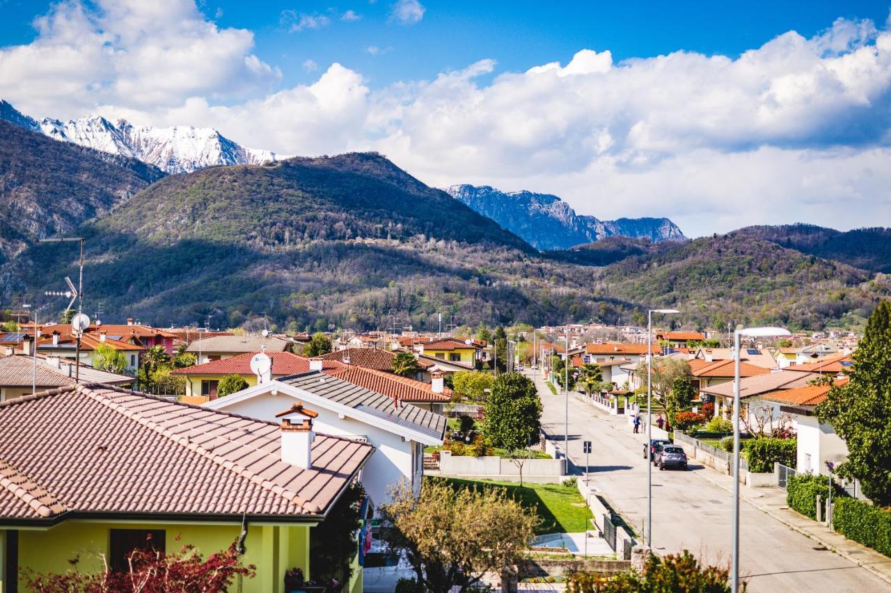 Appartamento Borgo Peschiere Маниаго Экстерьер фото